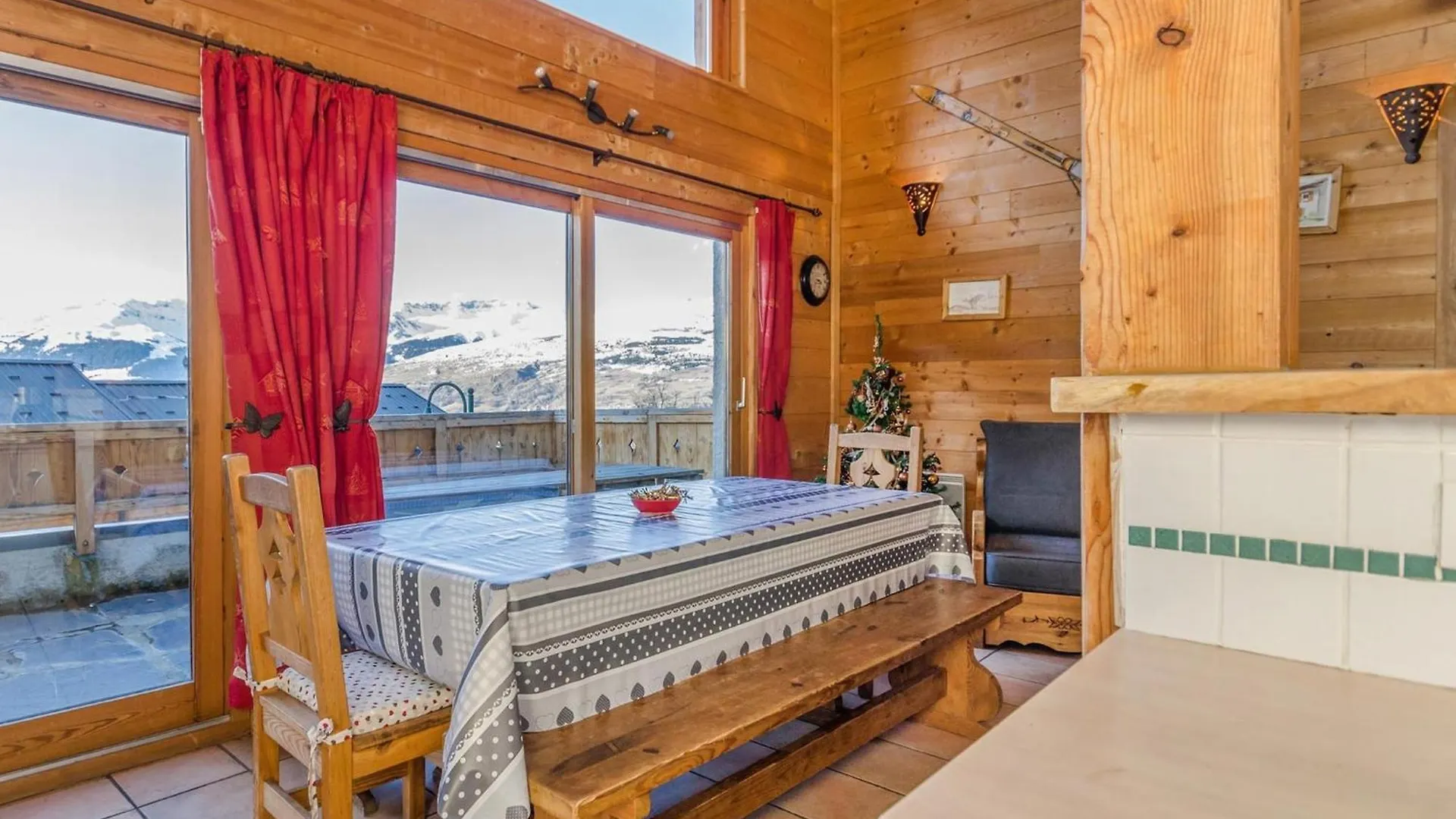 Modern Chalet Just 350 M From The Ski Lifts Peisey-Nancroix France